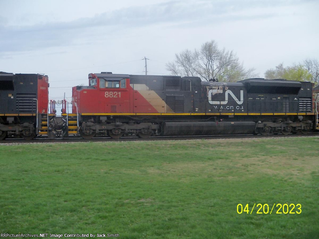 CN 8821